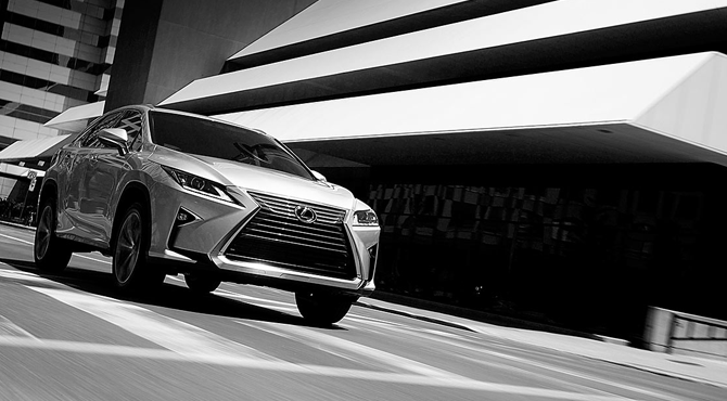 Lexus RX image