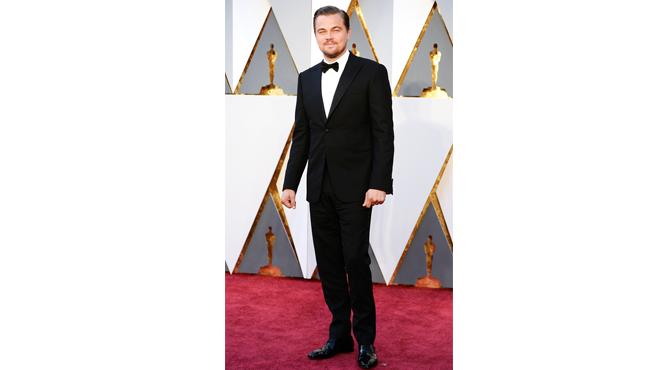 Leonardo Di Caprio at oscars 2016