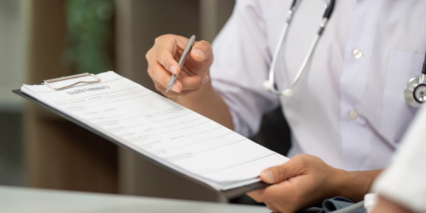 How to Spot Fake Reviews When Choosing a Health Clinic
